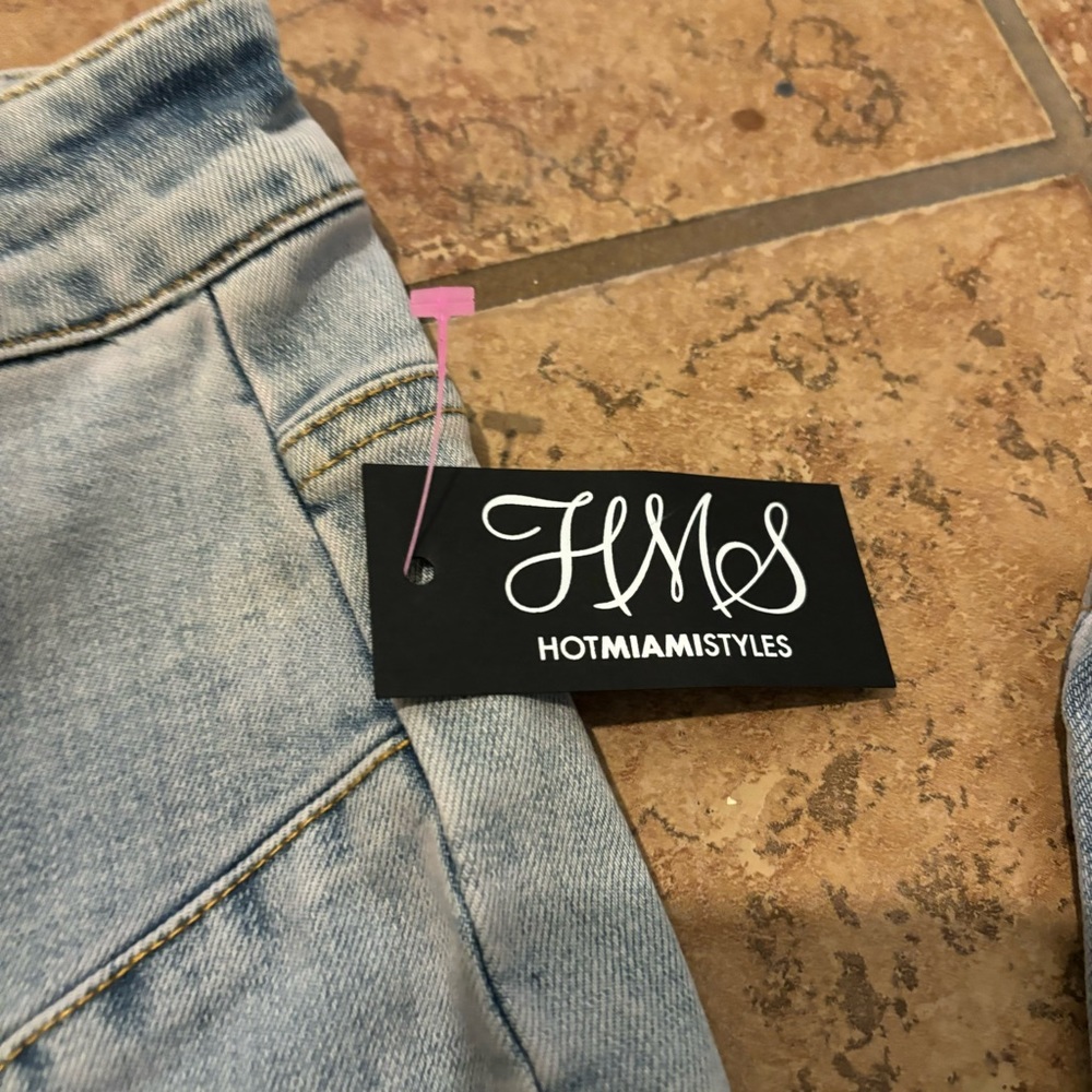 Rehab lab NWT scrunch leg low rise jeans size small - Picture 3 of 5